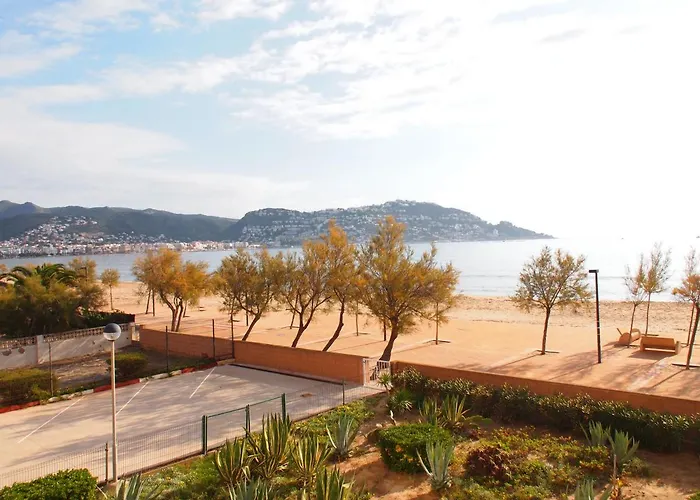 Miramar 9a Rosas